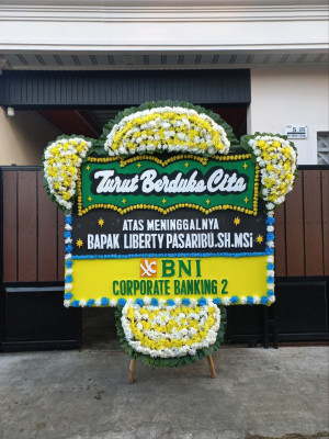 Papan Bunga Duka di Cimparuh